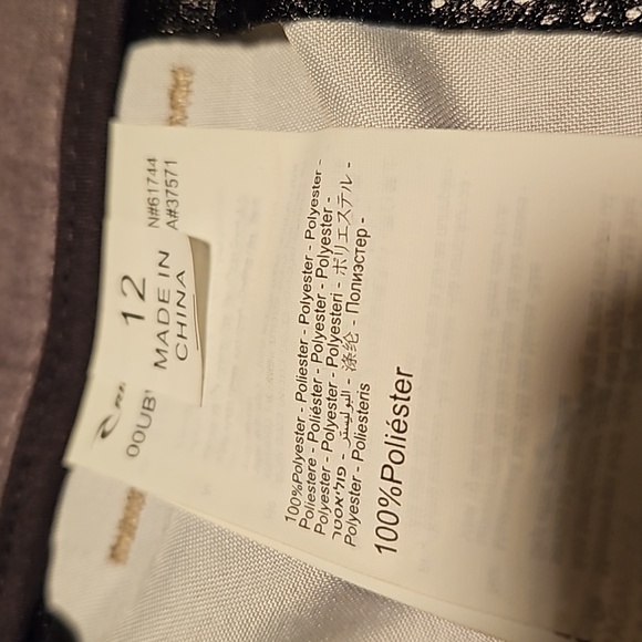 RIP CURL BOY'S BOARDWALK SHORTS: VARIOUS SIZES - Picture 11 of 12